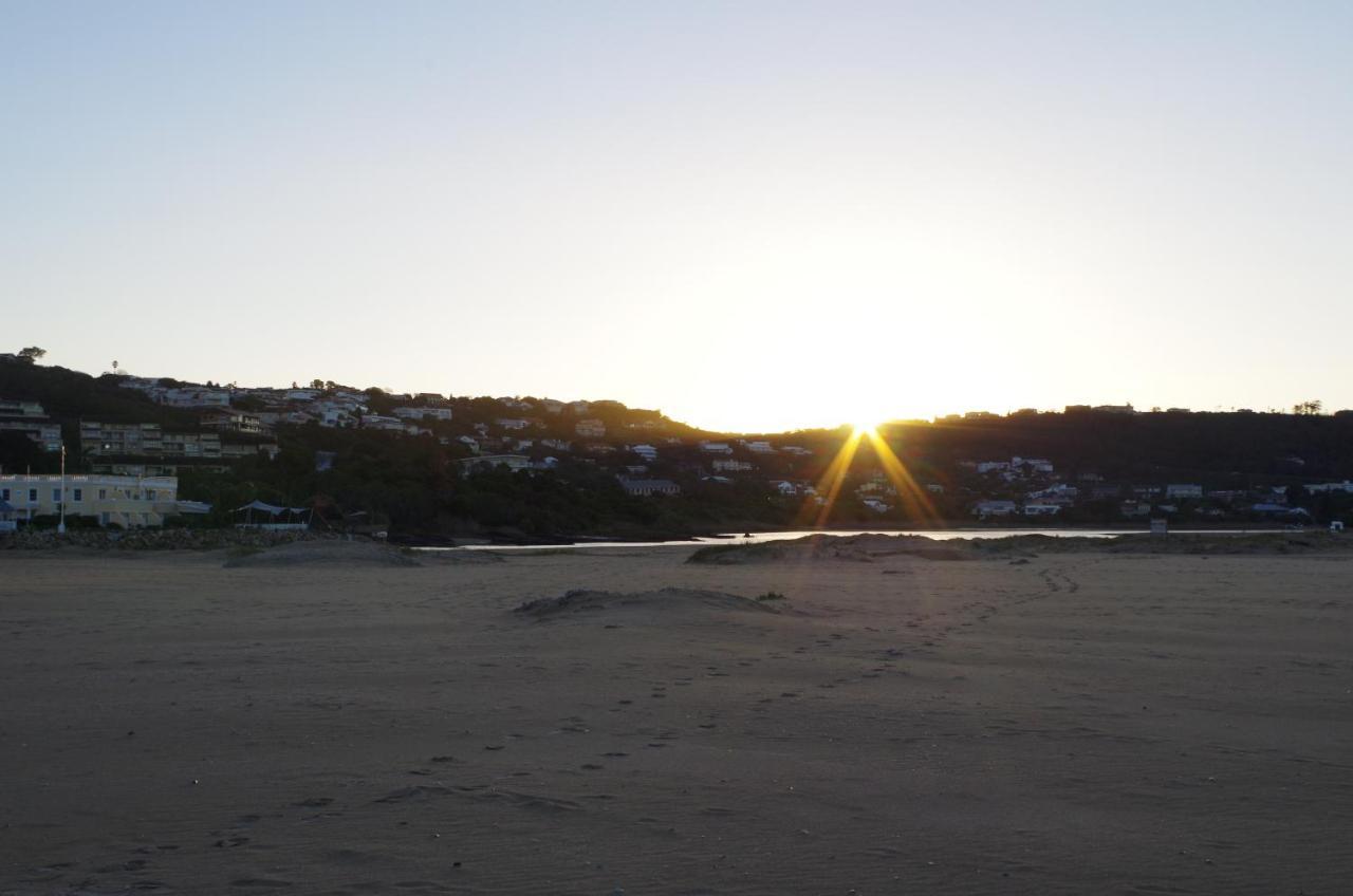 Plett Sunrise:) Appartement Plettenbergbaai Buitenkant foto